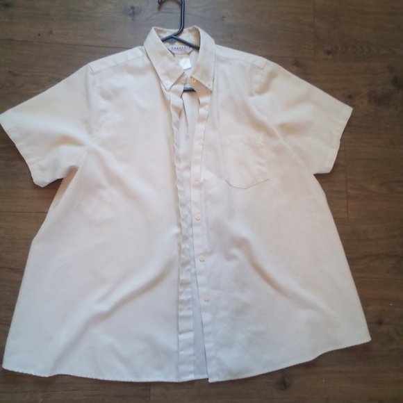 GREAT UC BUTTON UP WHITE dress  SHIRT - Picture 1 of 9